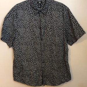 Men’s short sleeve button down shirt